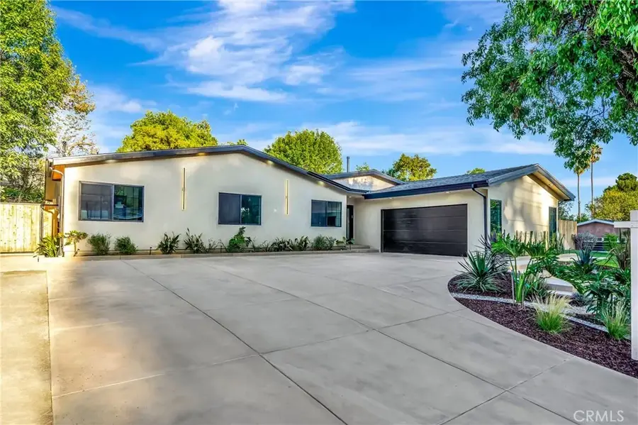 5534 Pattilar Avenue, Woodland Hills, CA 91367 - #3