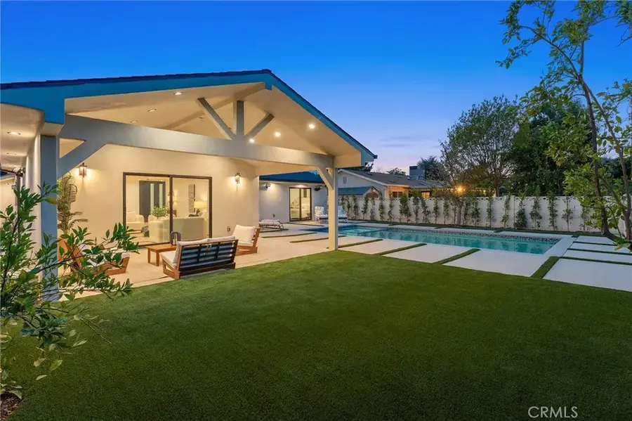 23463 Sylvan Street, Woodland Hills, CA 91367 - #3