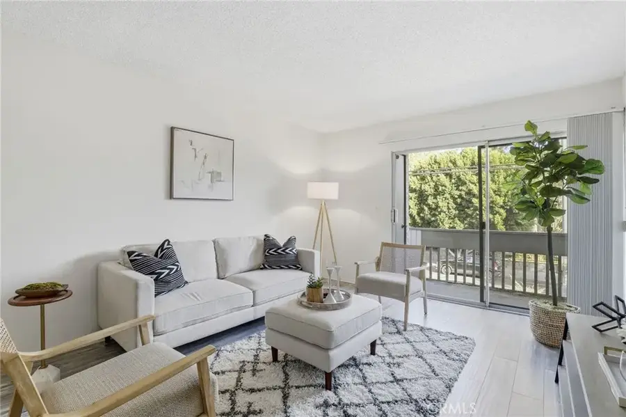 18620 Hatteras #276, Tarzana, CA 91356 - #3