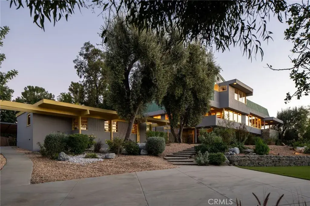 19950 Collier Street, Woodland Hills, CA 91364 - #1