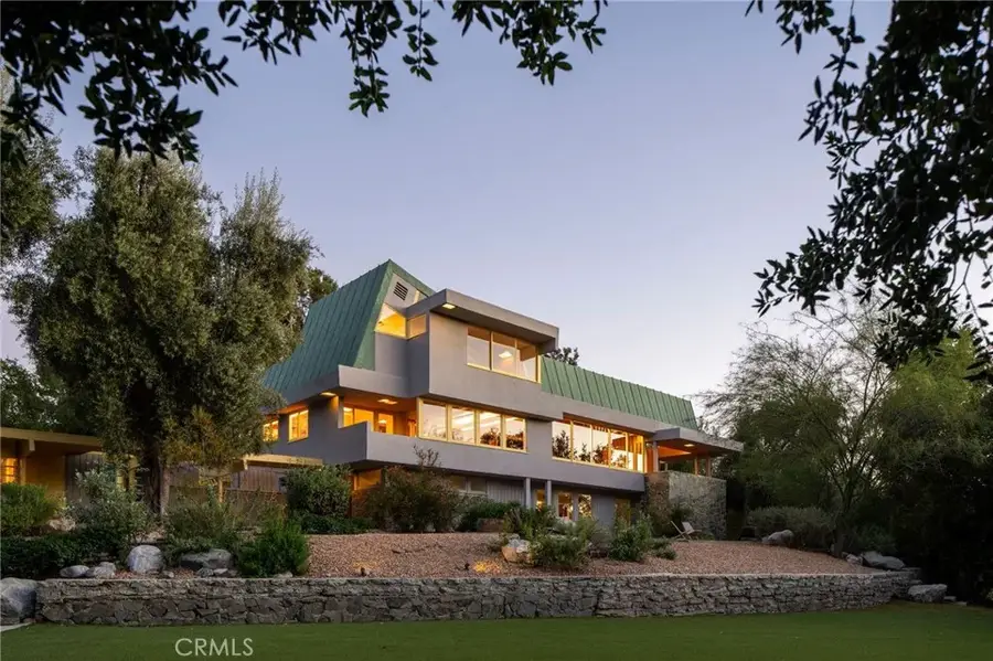 19950 Collier Street, Woodland Hills, CA 91364 - #2