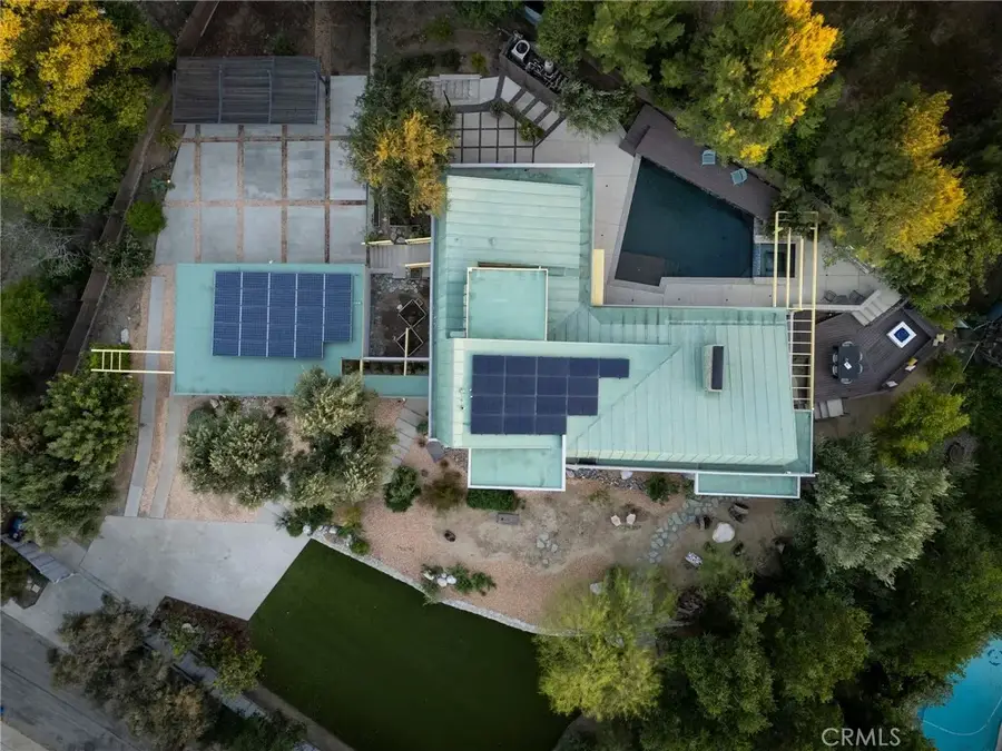 19950 Collier Street, Woodland Hills, CA 91364 - #3