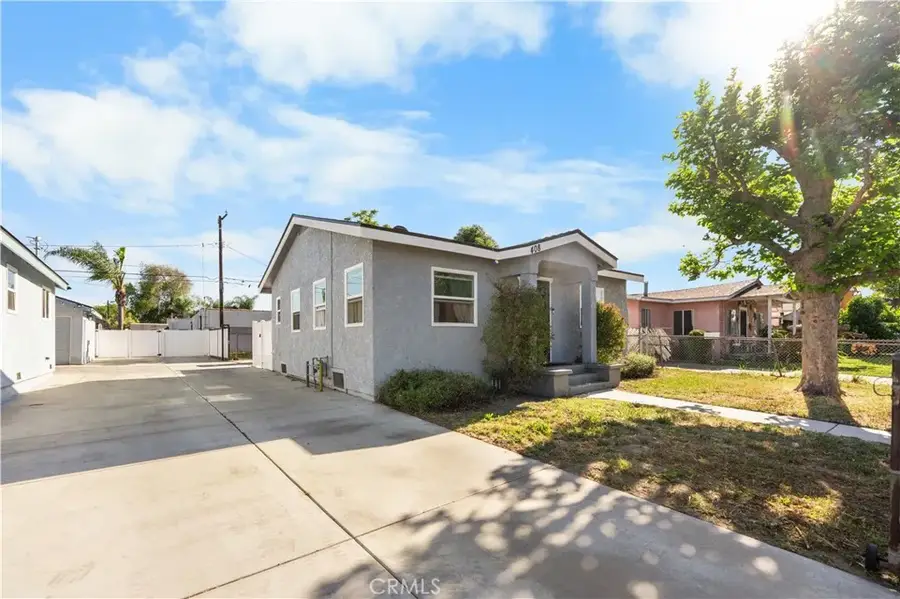 408 W Poplar Street, Compton, CA 90220 - #3