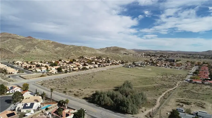 1 30th West, Rosamond, CA 93560 - #2