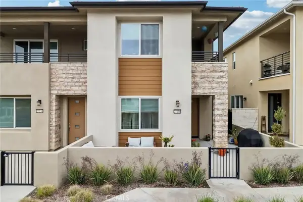 27230 Red Willow Court, Valencia, CA 91381