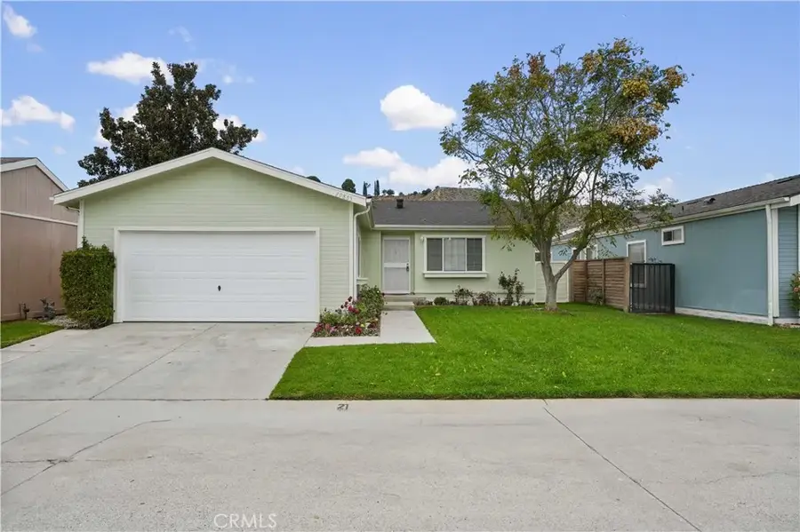 19853 Cottonwood Drive, Canyon Country, CA 91351 - #2