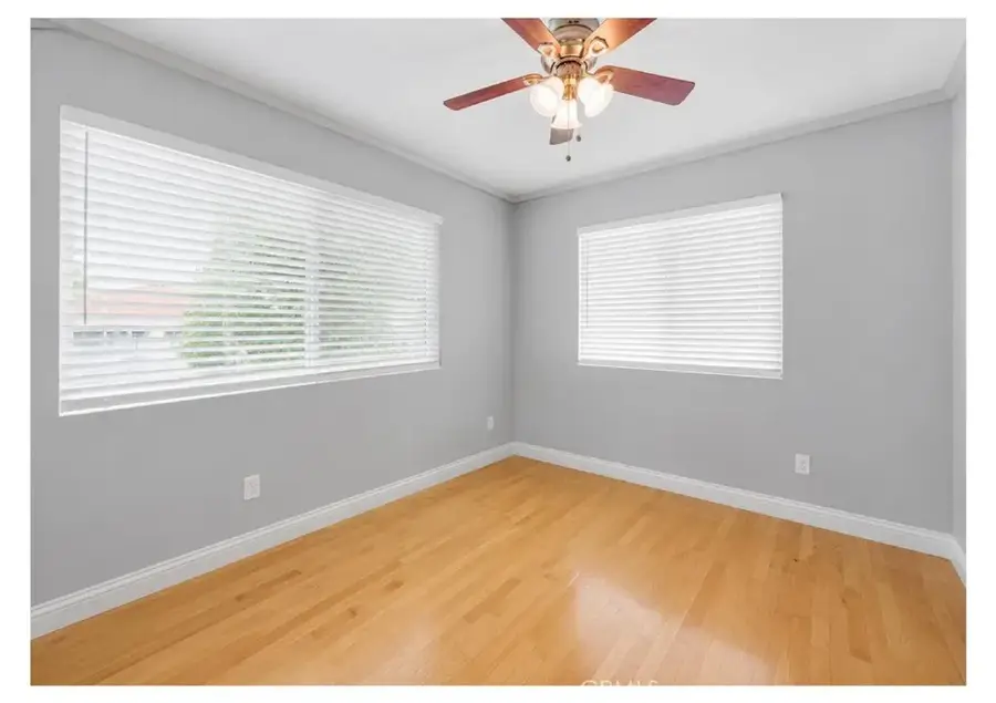 19231 Sherman Way #1, Reseda, CA 91335 - #3