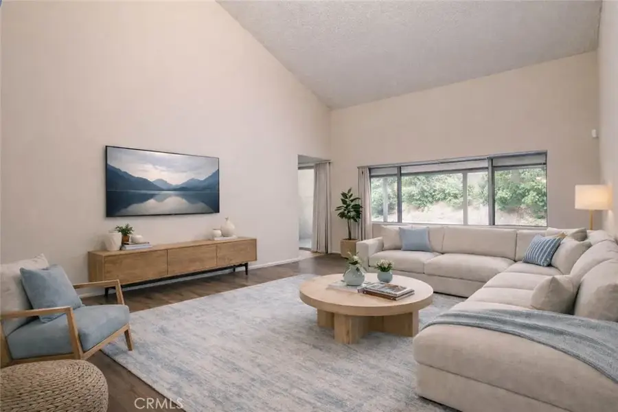 11050 Baile Avenue, Chatsworth, CA 91311 - #2