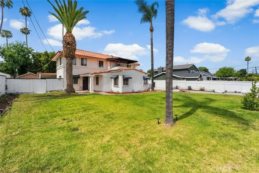 7431 Vanalden, Reseda, CA 91335 - #3