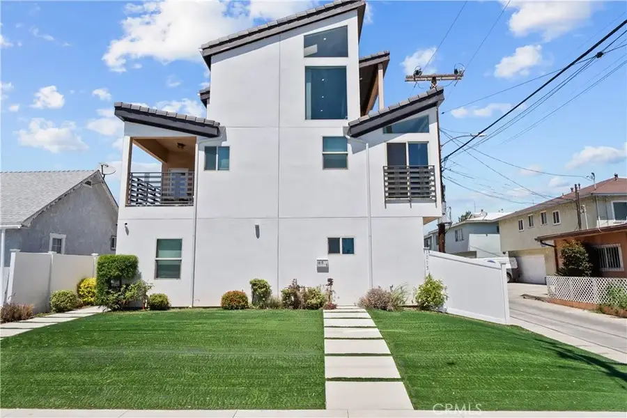 1013 E La Palma, Inglewood, CA 90301 - #2