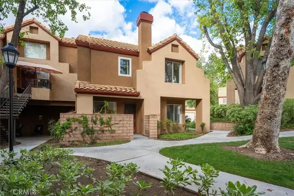 22613 Copper Hill #123, Saugus, CA 91350