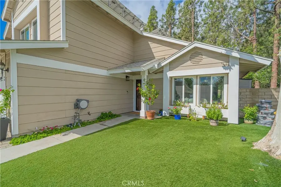 29413 Plymouth Rd., Castaic, CA 91384 - #2