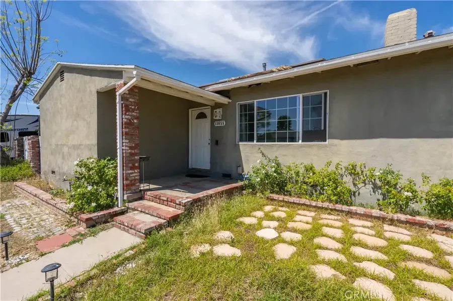 13655 Chase Street, Arleta, CA 91331 - #3