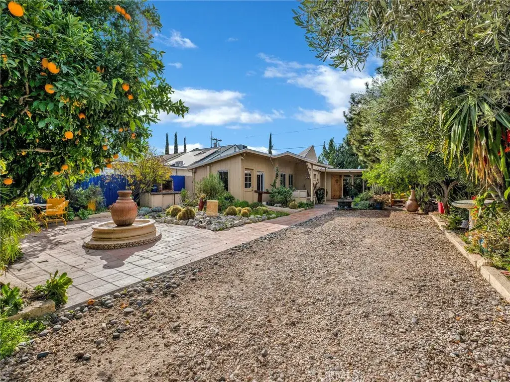 6033 Fulcher, North Hollywood, CA 91606 - #1