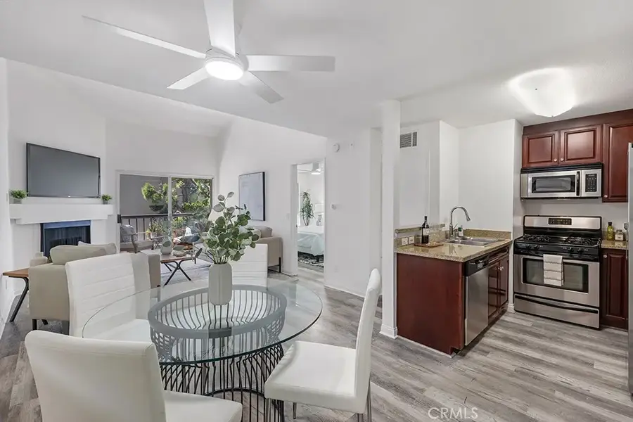 21500 Burbank #316, Woodland Hills, CA 91367 - #2
