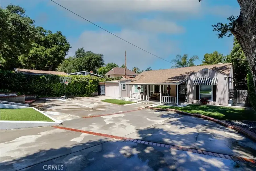 7284 Saint Estaban Street, Tujunga, CA 91042 - #3