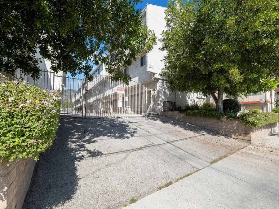 14291 Foothill Boulevard #9, Sylmar, CA 91342 - #2