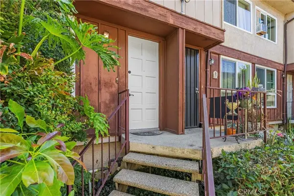 7320 Lennox Avenue #D8, Van Nuys, CA 91405