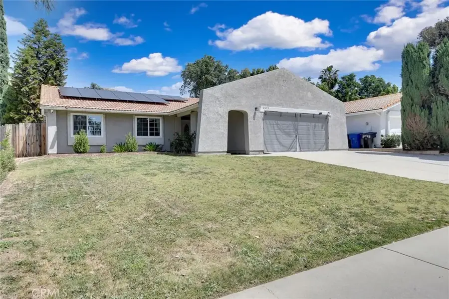 2673 Mercedes, Highland, CA 92346 - #2