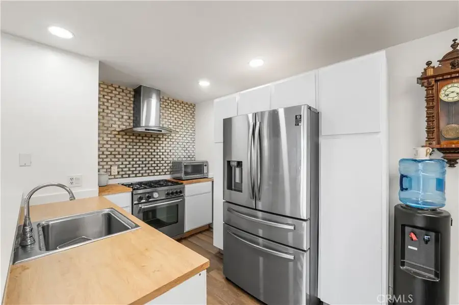 9600 Van Nuys #220, Panorama City, CA 91402 - #2