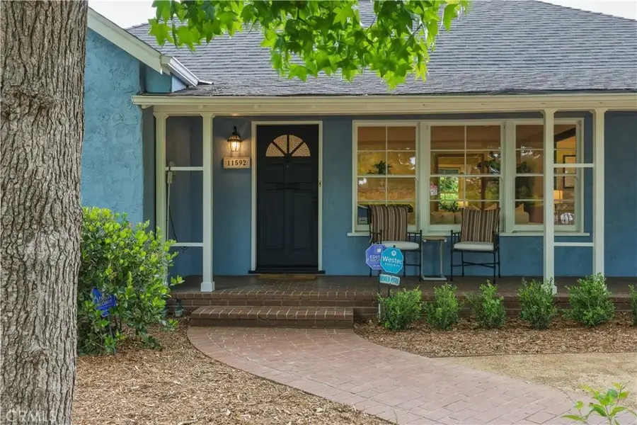 11592 Kling Street, Toluca Lake, CA 91602 - #2