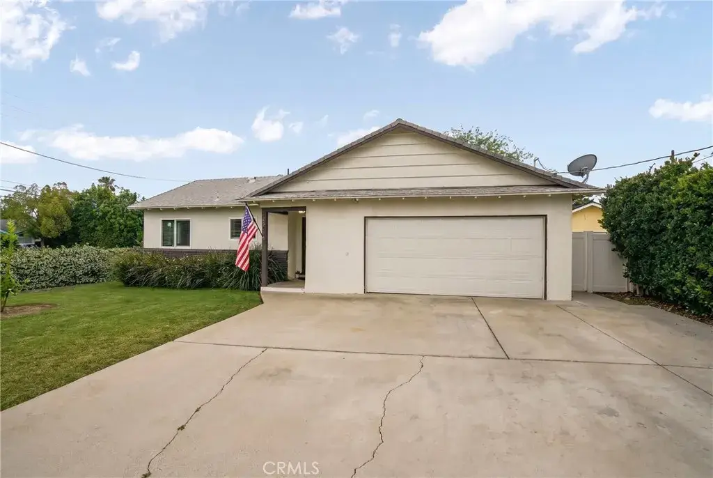 17304 Kingsbury, Granada Hills, CA 91344 - #1