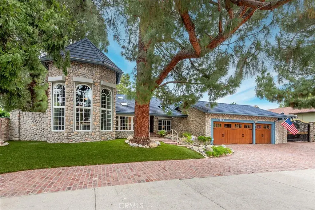 11822 Zelzah, Granada Hills, CA 91344 - #1