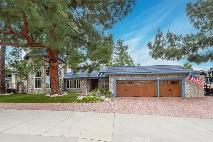 11822 Zelzah, Granada Hills, CA 91344 - #3