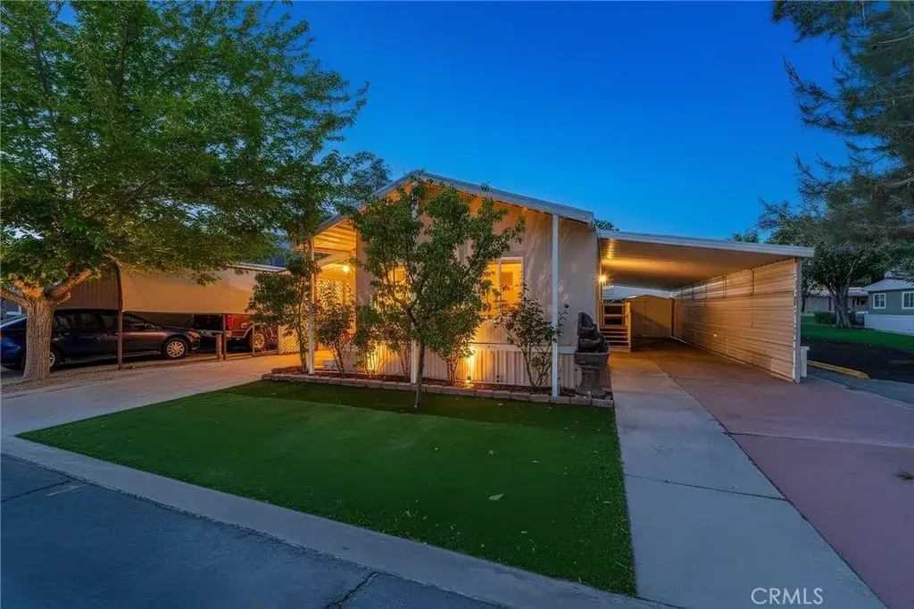 43850 20th East #261, Lancaster, CA 93535 - #1