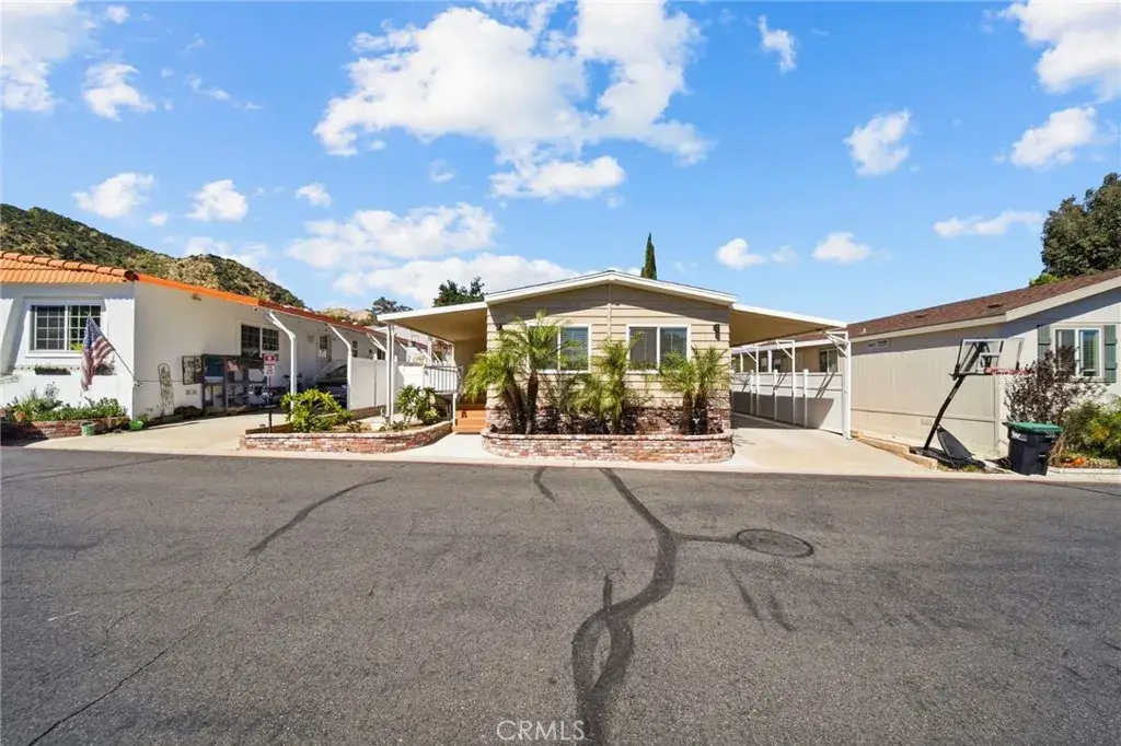 31301 Lakehills #80, Castaic, CA 91384 - #1