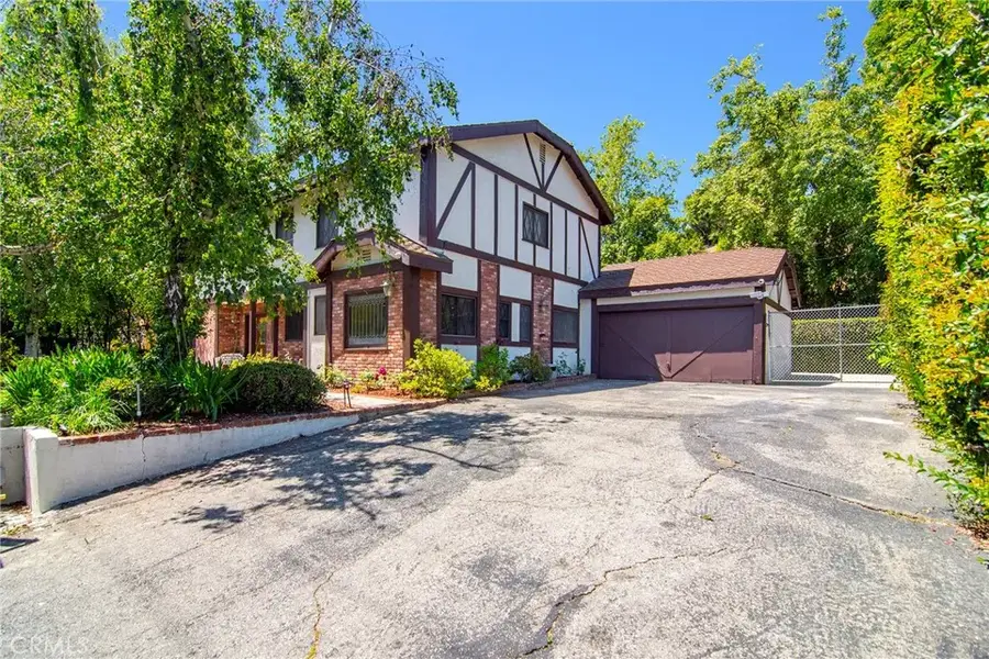 5515 Shirley Avenue, Tarzana, CA 91356 - #3