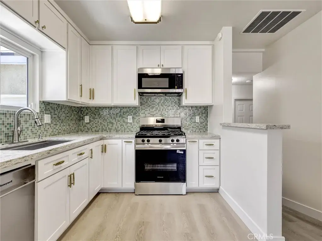 1204 E Smith, Long Beach, CA 90806 - #1