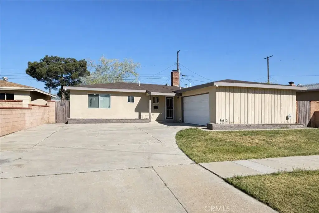 44608 Stanridge, Lancaster, CA 93535 - #1