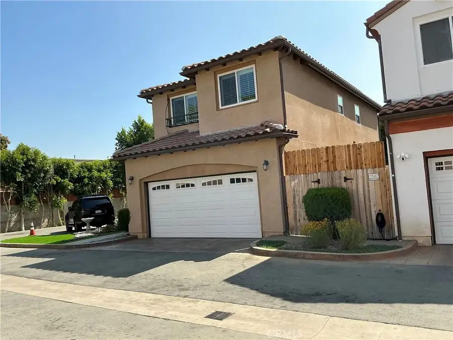 8621 Noble Avenue #4, North Hills, CA 91343 - #2