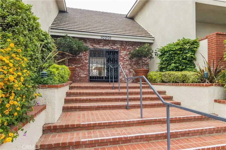 10201 Mason #62, Chatsworth, CA 91311 - #2