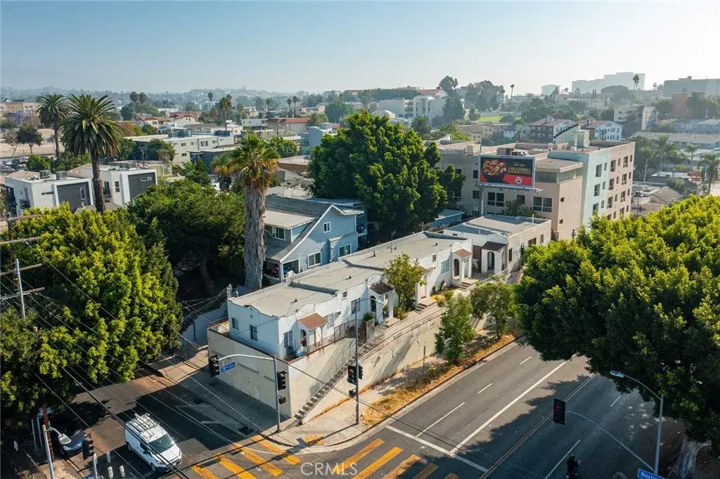 272 S Burlington, Los Angeles, CA 90057 - #1