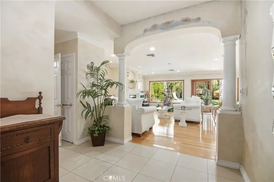 8836 Enfield, Northridge, CA 91325 - #2