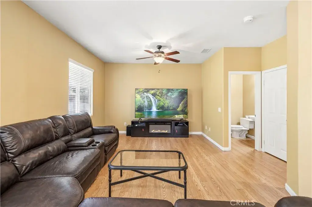 28637 Placerview Trail, Saugus, CA 91390 - #1