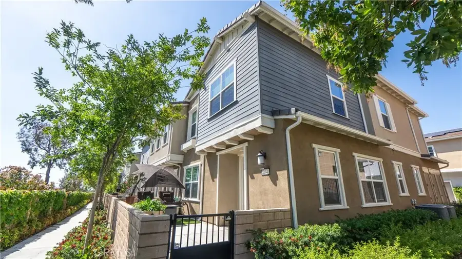 22740 Harmony, Saugus, CA 91350 - #2