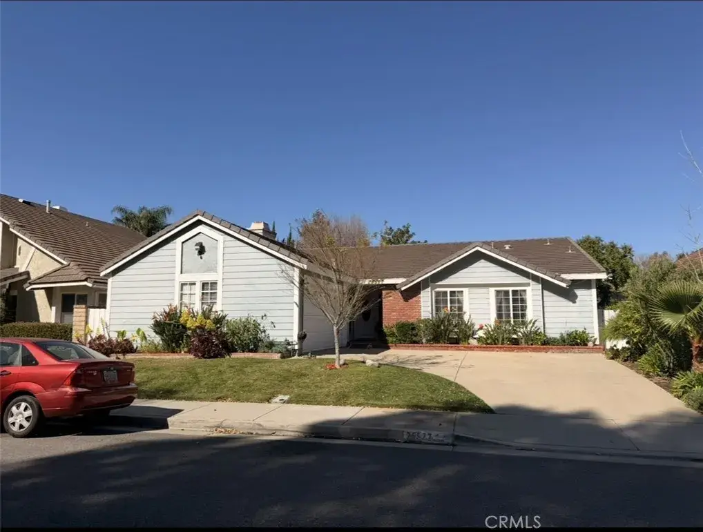 25577 Almendra Drive, Valencia, CA 91355 - #1