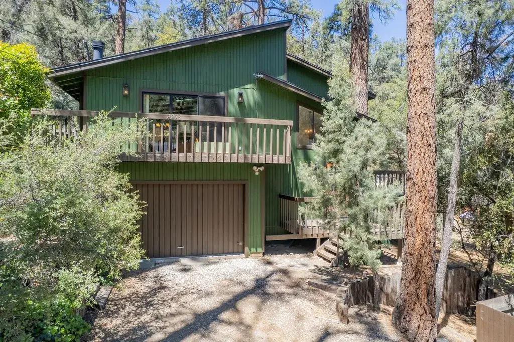 2033 Symonds Drive, Pine Mountain Club, CA 93222 - #1