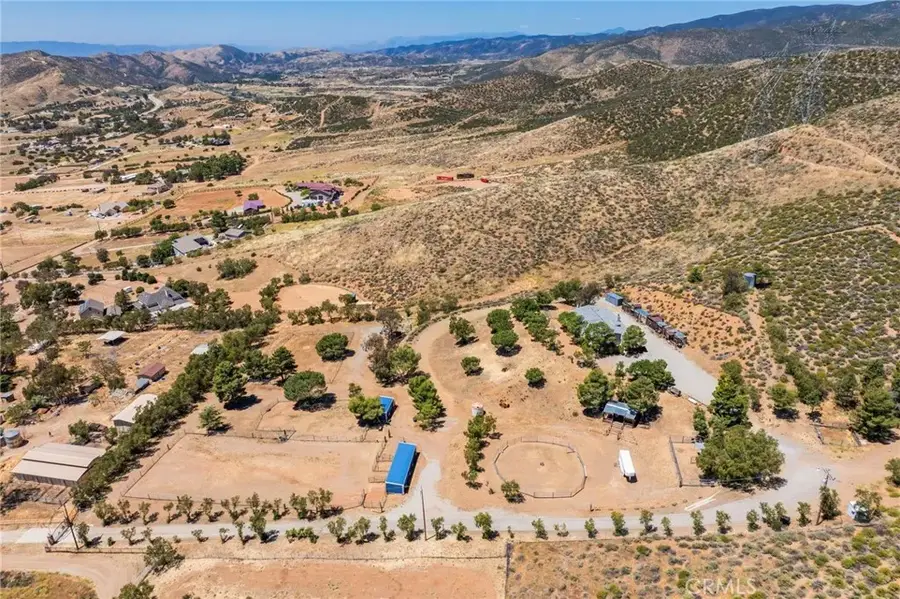 35675 Peppertree, Agua Dulce, CA 91390 - #2