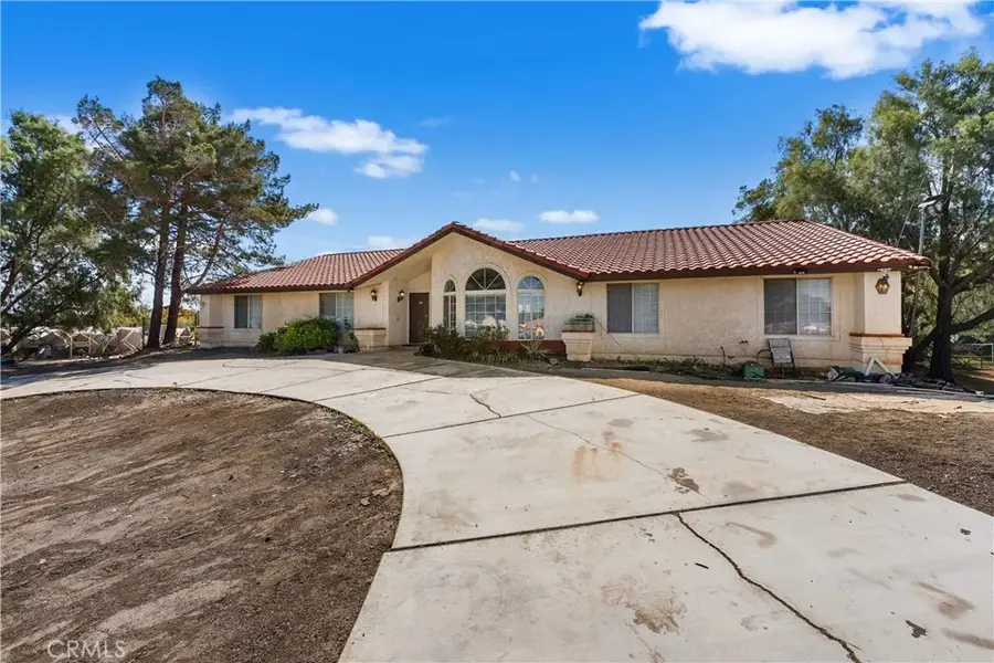 40508 E 154th Street, Lancaster, CA 93535 - #2