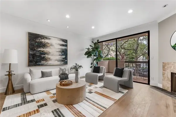 423 N Palm #108, Beverly Hills, CA 90210
