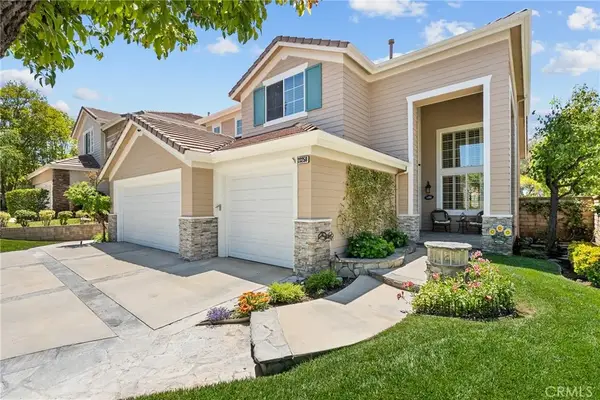 23258 Savory, Valencia, CA 91354