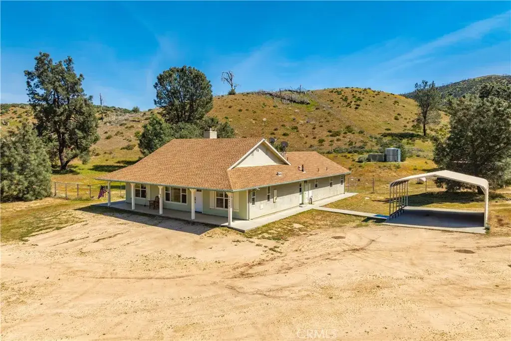 46472 Kings Canyon Rd, Lancaster, CA 93536 - #1