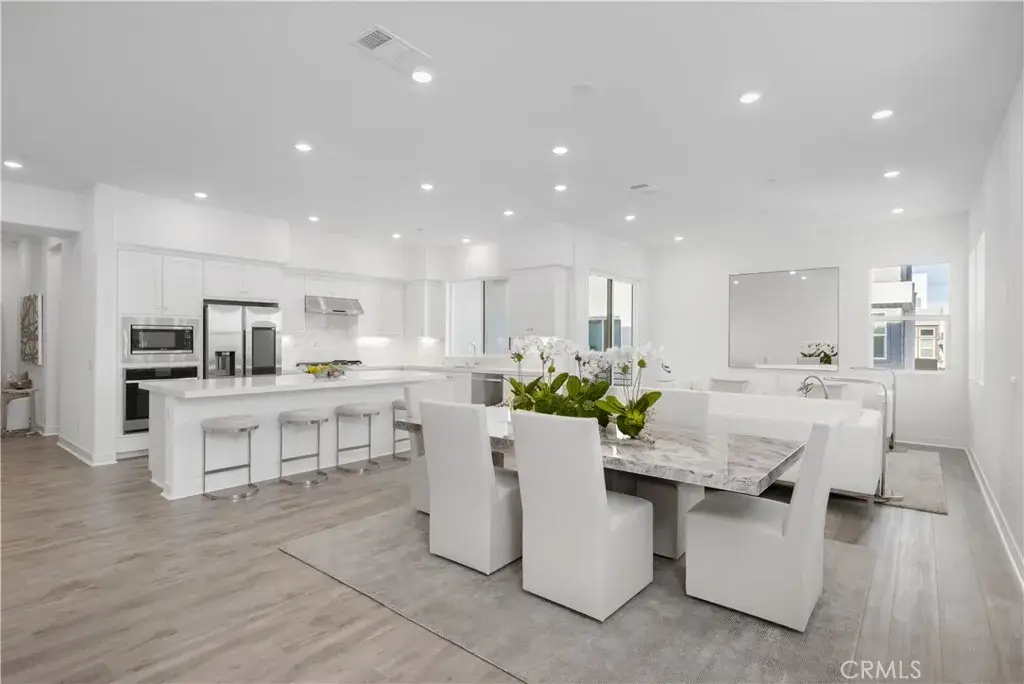27225 Cranmore #101, Valencia, CA 91381 - #1