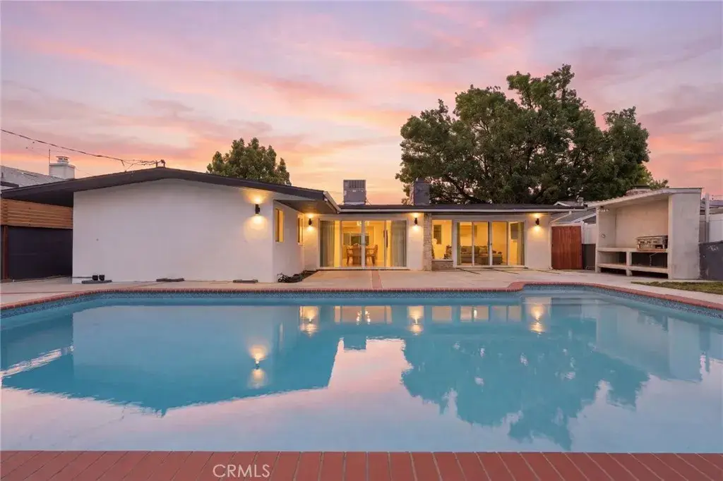 10415 Bevis Avenue, Mission Hills, CA 91345 - #1