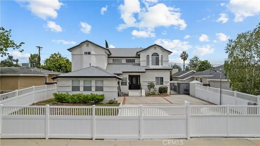10206 Gothic, North Hills, CA 91343 - #2