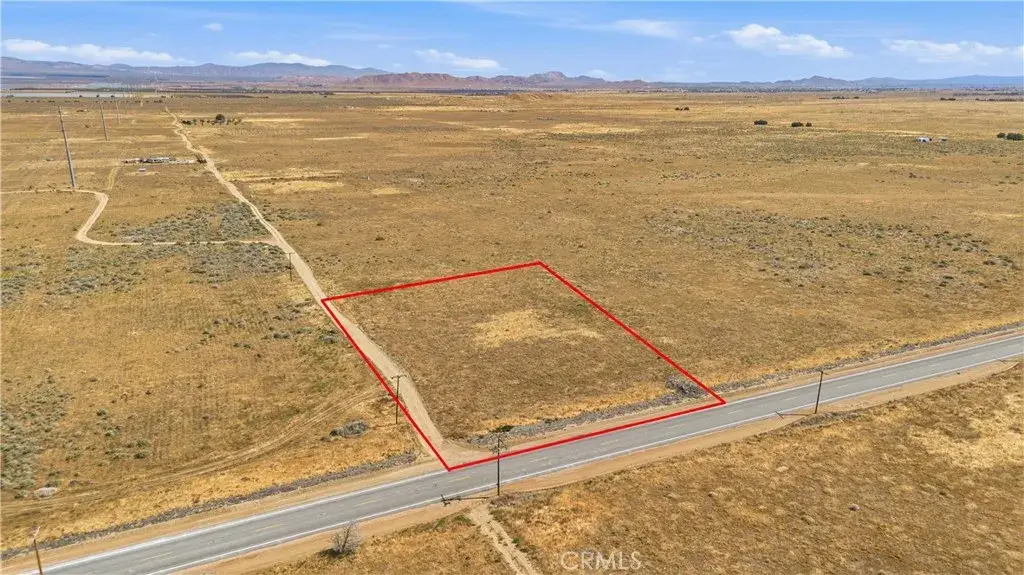 10500 W Ave D, Lancaster, CA 93536 - #1
